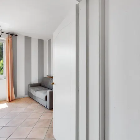 Belvilla By Oyo Bilo Garden Due Apartment